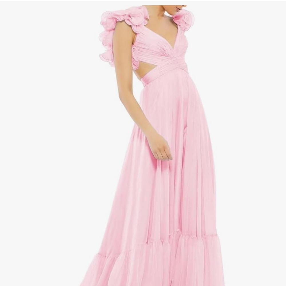 Elegant Pink Gown with Ruffle Sleeves